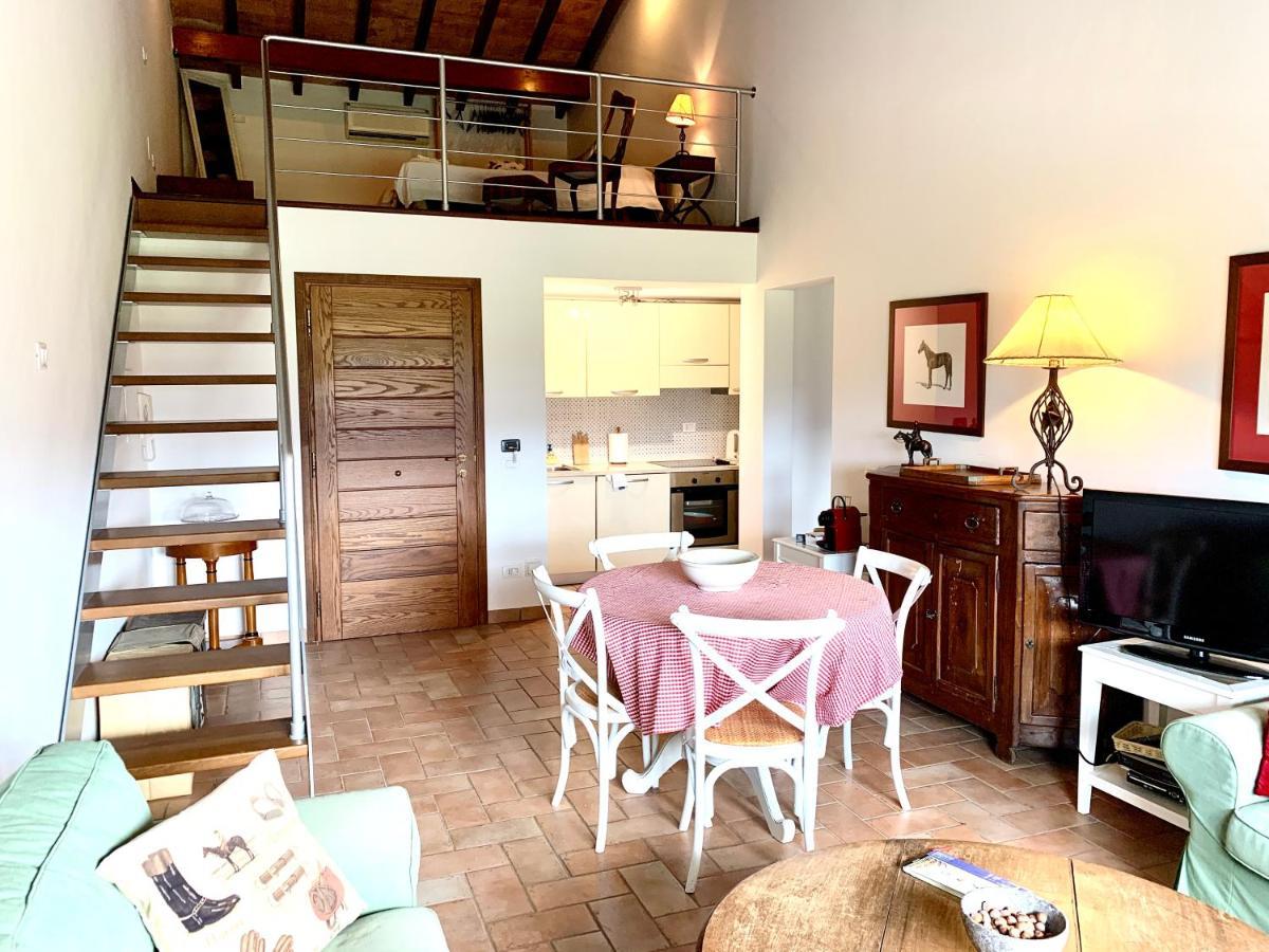 Agriturismo Potrero Grande Sul Lago Di Martignano Con Spiaggia กัมปาญญาโน ดิ โรมา ภายนอก รูปภาพ