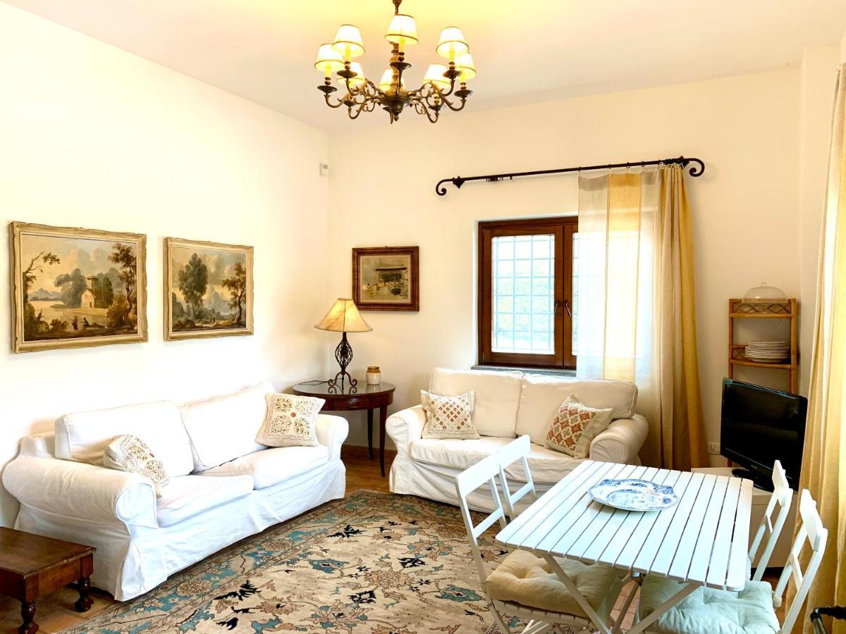 Agriturismo Potrero Grande Sul Lago Di Martignano Con Spiaggia กัมปาญญาโน ดิ โรมา ภายนอก รูปภาพ