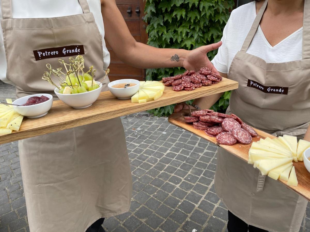 Agriturismo Potrero Grande Sul Lago Di Martignano Con Spiaggia กัมปาญญาโน ดิ โรมา ภายนอก รูปภาพ