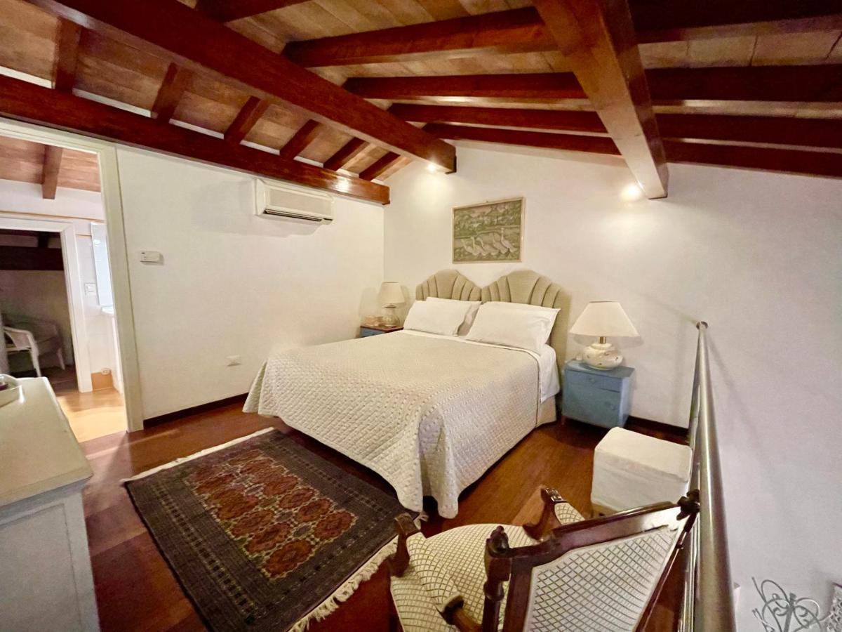 Agriturismo Potrero Grande Sul Lago Di Martignano Con Spiaggia กัมปาญญาโน ดิ โรมา ภายนอก รูปภาพ