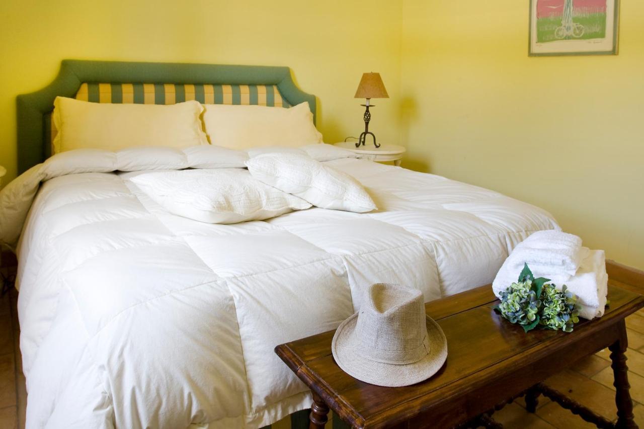 Agriturismo Potrero Grande Sul Lago Di Martignano Con Spiaggia กัมปาญญาโน ดิ โรมา ภายนอก รูปภาพ